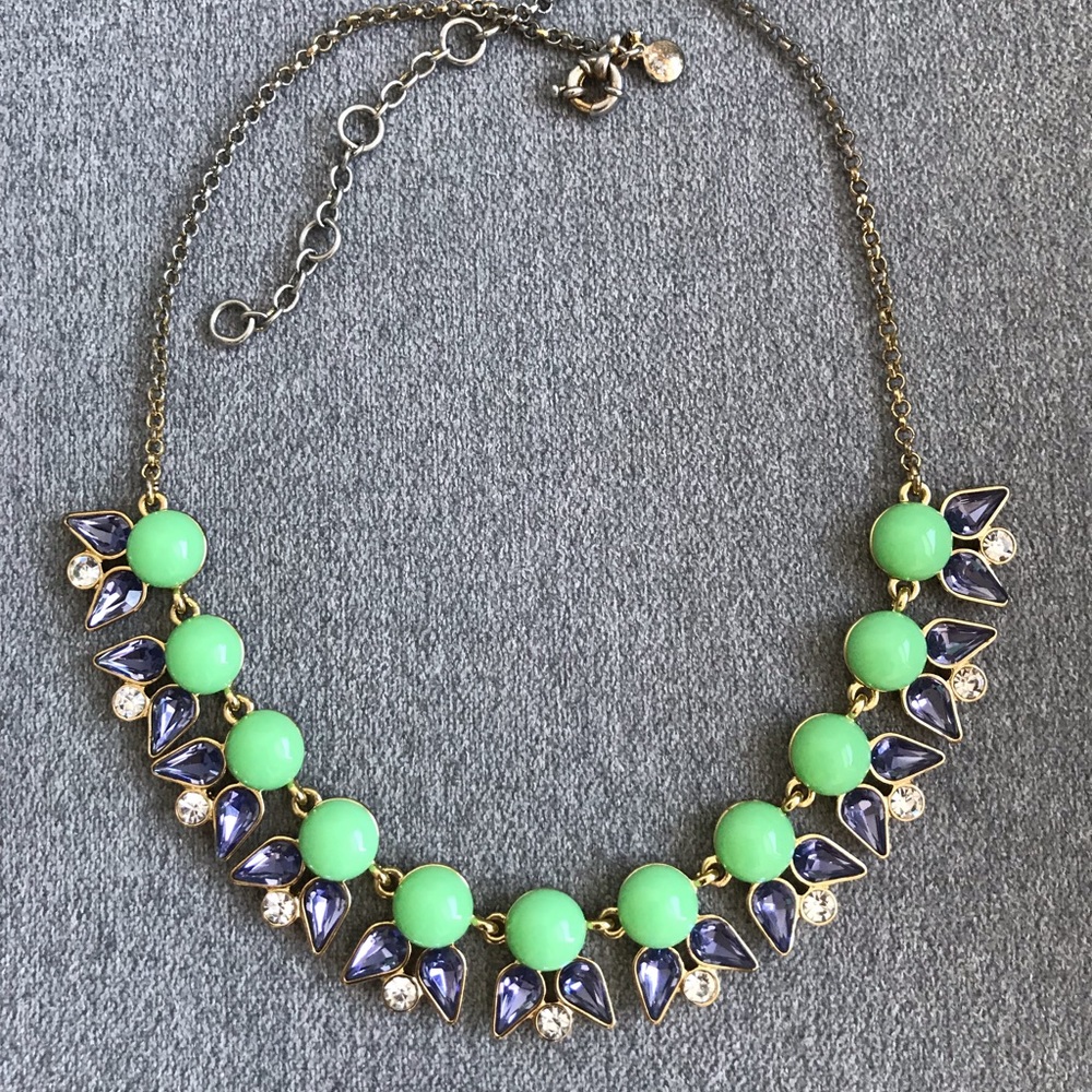 Statement necklace